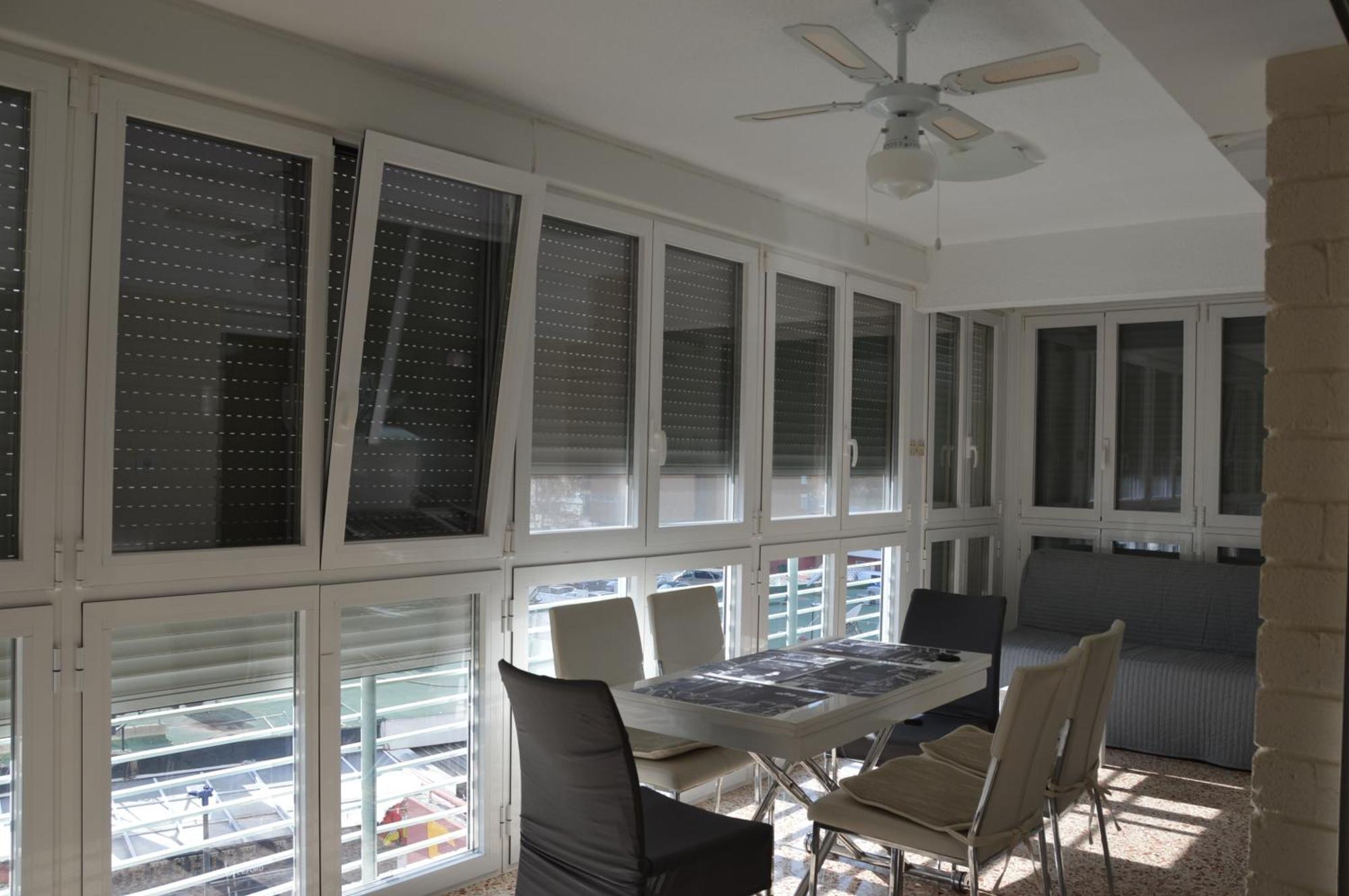 Niza 3B Holiday Apt Benidorm Eksteriør bilde